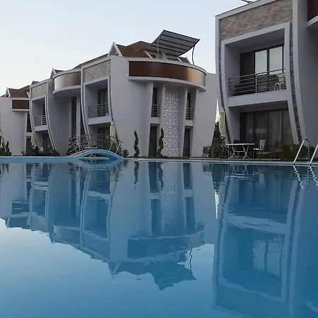 Han-de Homes Apartment Kemer
