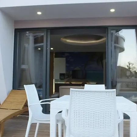 Apartment Han-de Homes *