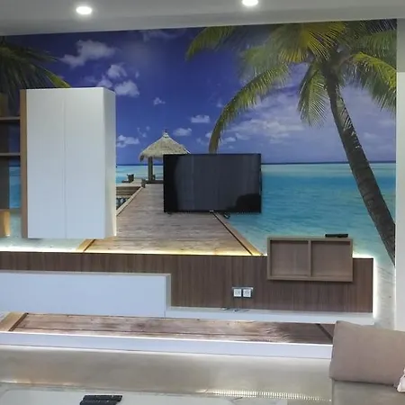 Han-de Homes Apartment *